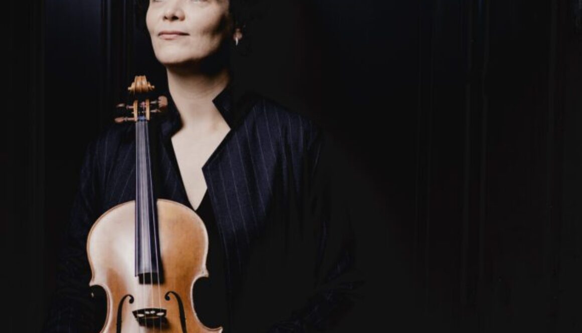 Tabea Zimmermann ViolaPhoto: Marco Borggreve