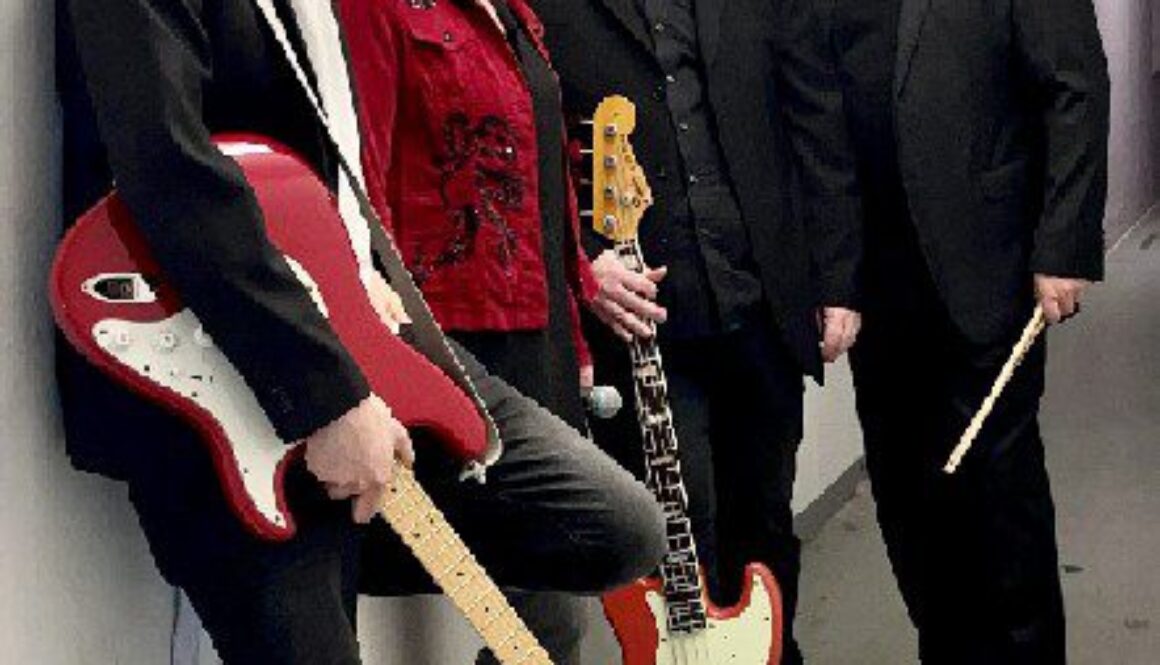 2025-06-20-CatsInTheBag