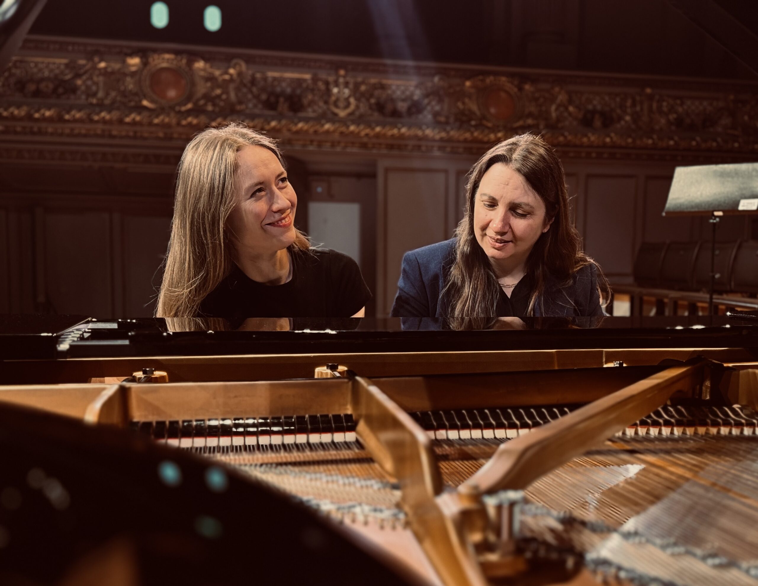 Christina-Marton-Argerich-u.-Antonia-Miller_c_Christina-Marton-Argerich-scaled