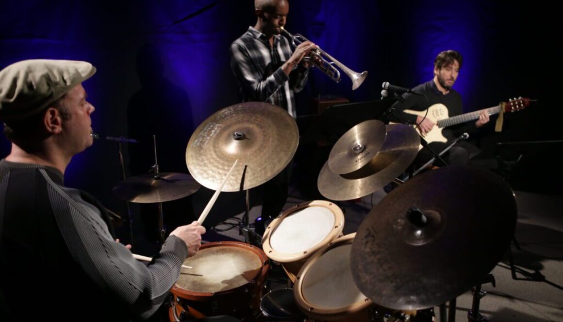 Florian-Arbenz-Trio-scaled